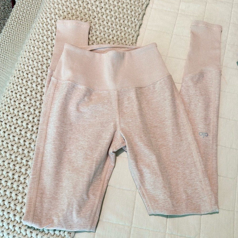 ALO yoga alosoft lounge leggings